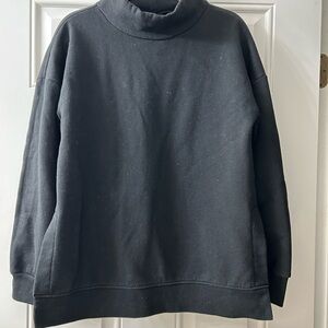 GAP Cozy Black Turtleneck Sweatshirt oversized